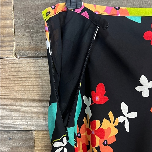 Casual Corner Black Floral A-Line Skirt - Picture 8 of 15